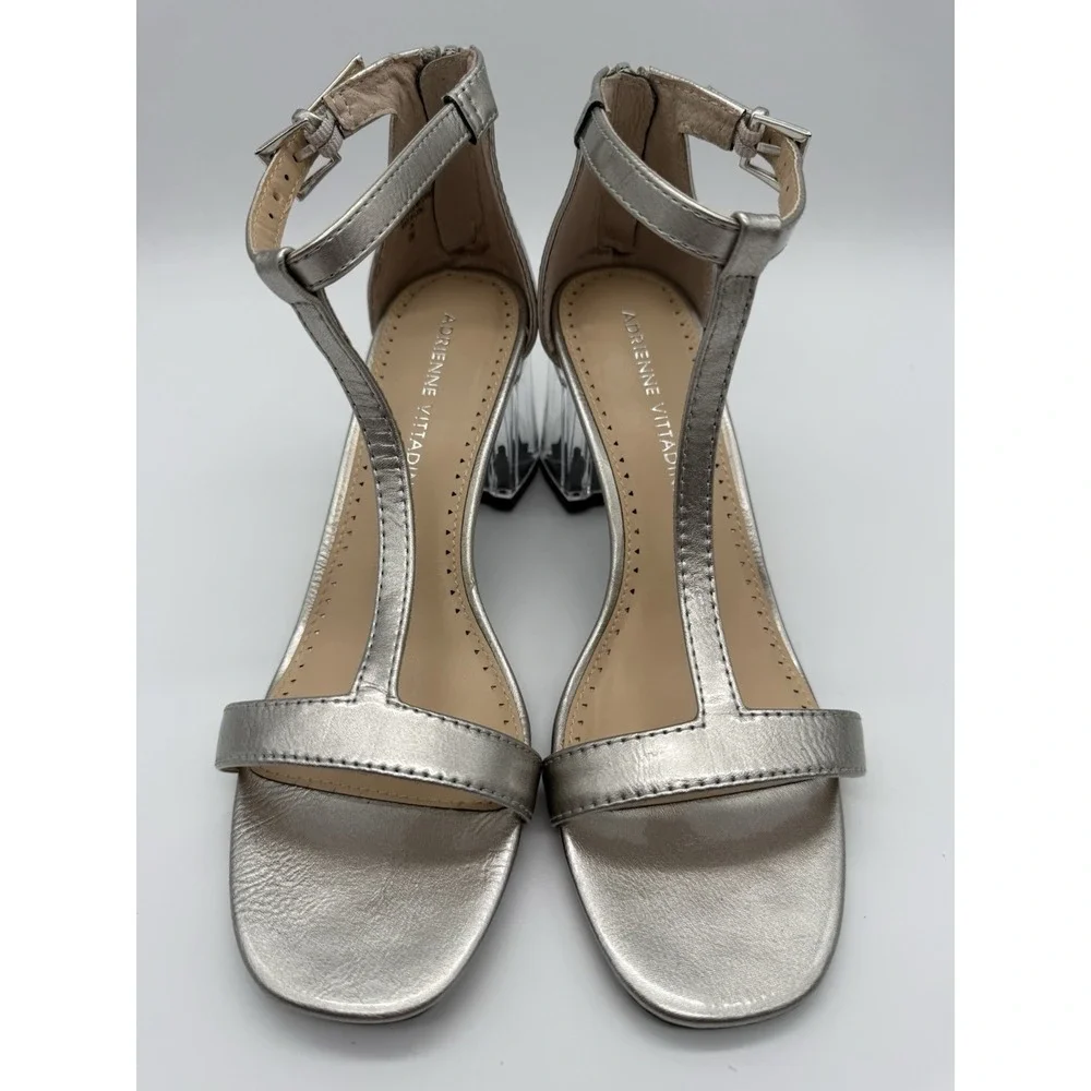 Adrienne‎ Vittadini Aston Silver Clear Block Heel T-Strap Sexy Sandal 8M NEW